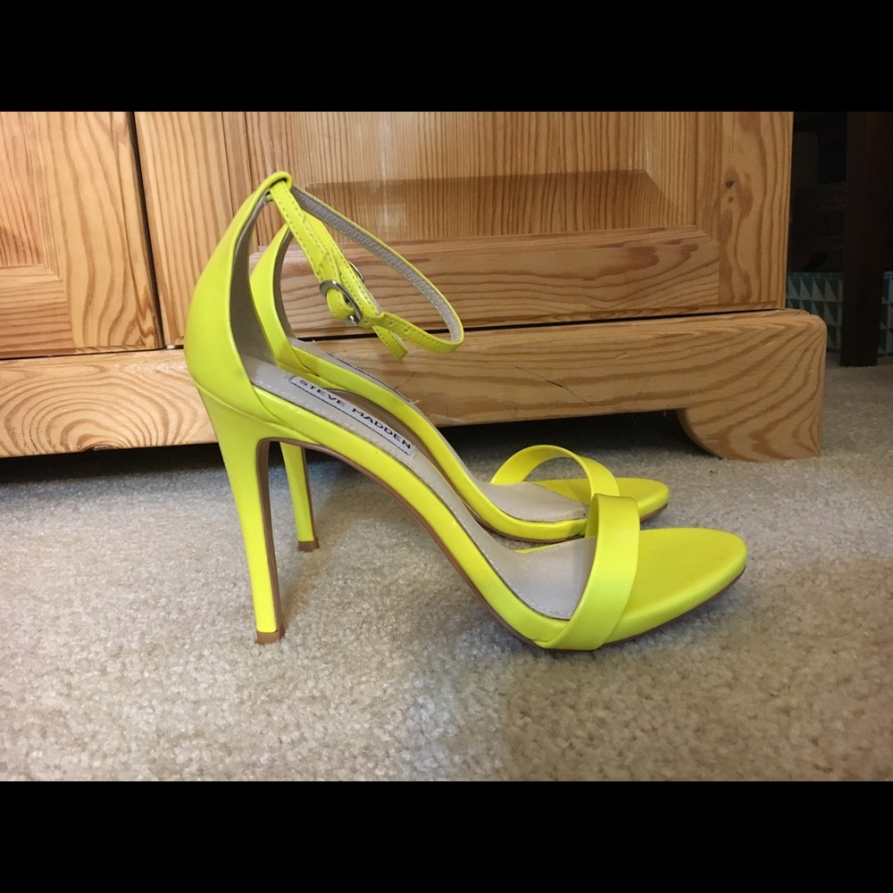 Steve Madden Stecy Heels